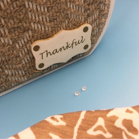 NWT Rodeo Western Textured Steer Cowgirl EARRINGS Leopard - Picture 8 of 8